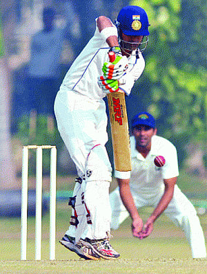 Delhi in control after Manan, Sarang ensure lead