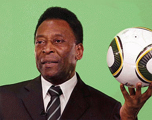 Sip signature cocktails to celebrate Pele's career