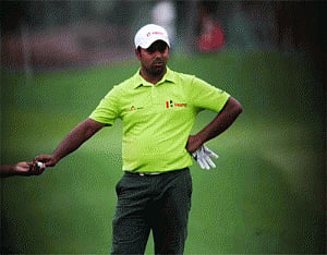 Golfers lahiri, Chiragh tied second at Macao Open