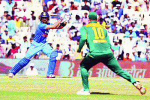 india pull back in style