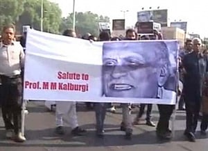 Writers march in protest, submit memorandum to Sahitya Akademi