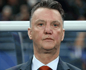City favourites for Manchester derby: van Gaal