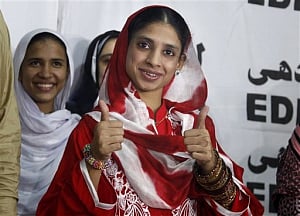 Deaf-mute Geeta returns home from Pakistan