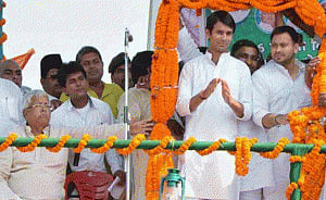 Phase 3 of Bihar polls tomorrow, lalu's sons among contestants
