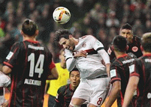 Frankfurt hold Bayern 0-0 in German Bundesliga