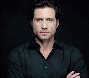 Edgar Ramirez gives sneak peek into "Point Break" remake
