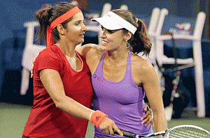 Sania-Martina clinch WTA Finals title