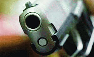 Anti-chain snatching team opens fire at snatcher in Cyberabad'