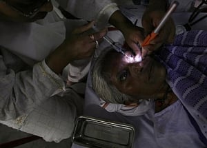 Maha: 4 lose vision, 19 affected after eye surgery botch-up