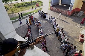 Bihar battle ends, exit polls split on outcome