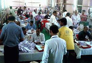 Counting of votes for Bihar polls begins