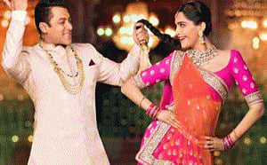 'Prem Ratan...' mints Rs.129.77 crore in opening weekend