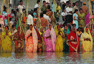 Over a million migrants return to Bihar for Chhath