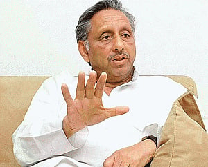 Aiyar's remarks on Pak channel stoke controversy