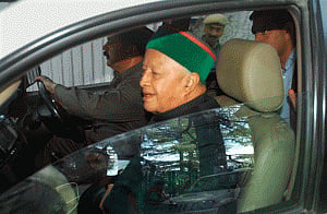 ED raids in 3 states in money laundering probe against HP CM