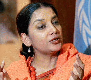 Shabana Azmi invites crowd for Nirbhaya's tribute