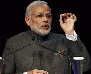 Modi stresses on security cooperation at East Asia Summit