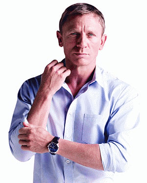 Spectre opens with Rs 30 cr