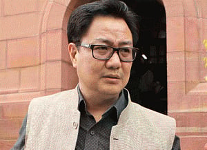 Problems of any community has to be resolved by itself: Rijiju