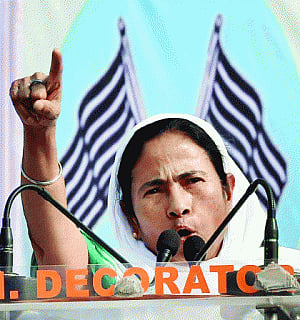Aamir said whatever he felt as an Indian: Mamata