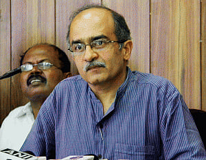 Bhushan steps up attack on AAP's 'mahajokepal'