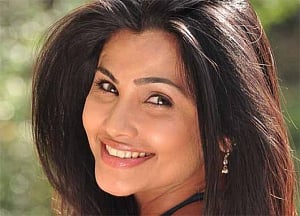 Would love to do Bhagyashree's role in Maine Pyaar Kiya: Daisy