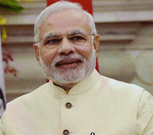 Modi attends lunch hosted by Hollande