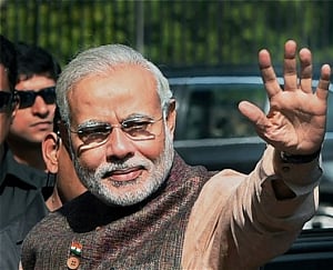 PM flies to Chennai to take stock of flood situation