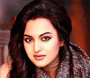 Sonakshi open to pursuing fashion designing in future