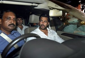 2002 hit-and-run case: HC acquits Salman Khan