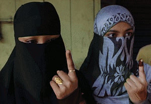 Saudi holds first ever election open to women