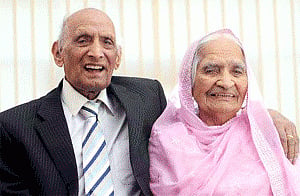 Punjabi couple celebrate 90th wedding anniversary in UK
