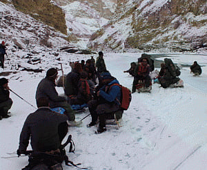 Kashmir valley shivers, leh freezes at minus 12 degrees