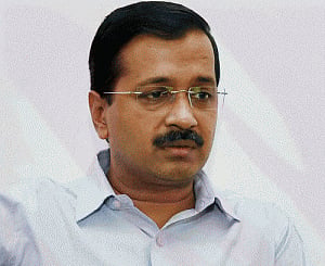 Kejriwal targets Jaitley who rubbishes allegations