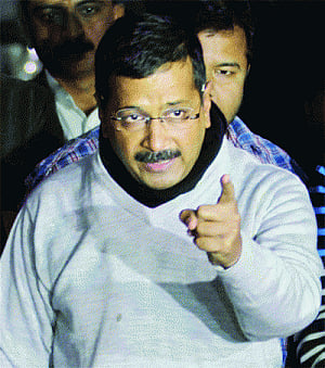CM escalates attack on Centre, tweets 'CBI told to finish Opp'