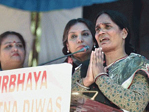 Pass juvenile justice bill: Nirbhaya's parents