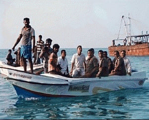 4 TN fishermen detained by lanka navy