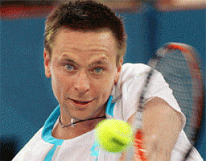Sweden's tennis star Soderling retires
