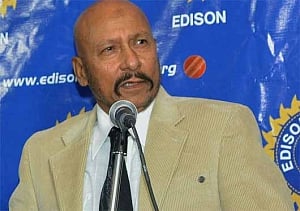 Kirmani to reveal discrimination faced in his playing days