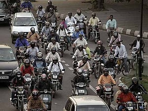 Why exempt women, 2-wheelers from odd-even rule:HC to AAP govt