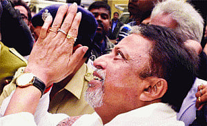 Didi strips Mukul of Trinamool leader of House post