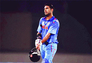 2011 hero Yuvraj Singh out of 2015 World Cup squad