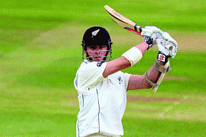 Williamson, Watling record smashes Sri lanka's hopes