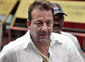 Dutt to surrender today after furlough extension plea rejected