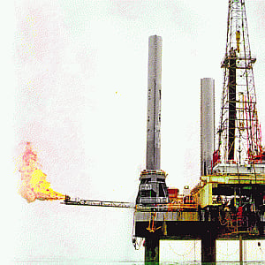 Oil prices plummet to 5.5-year lows; stocks rise