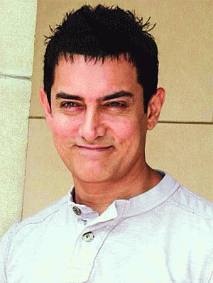 Don't drive PK, Aamir to tell motorists