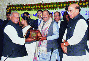 'Pick DMs, SPs with anti-Naxal zeal'