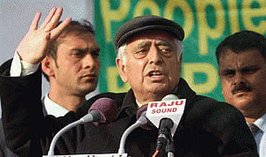 Sayeed meets Governor NN Vohra over J&K govt formation