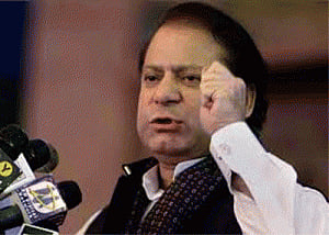 Sharif suspends four officials amid petrol crisis in Pakistan