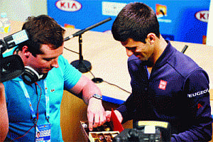 Djokovic revives 'tradition' at Aus Open